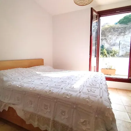 Ghezzi Sea View Казамиччола-Терме